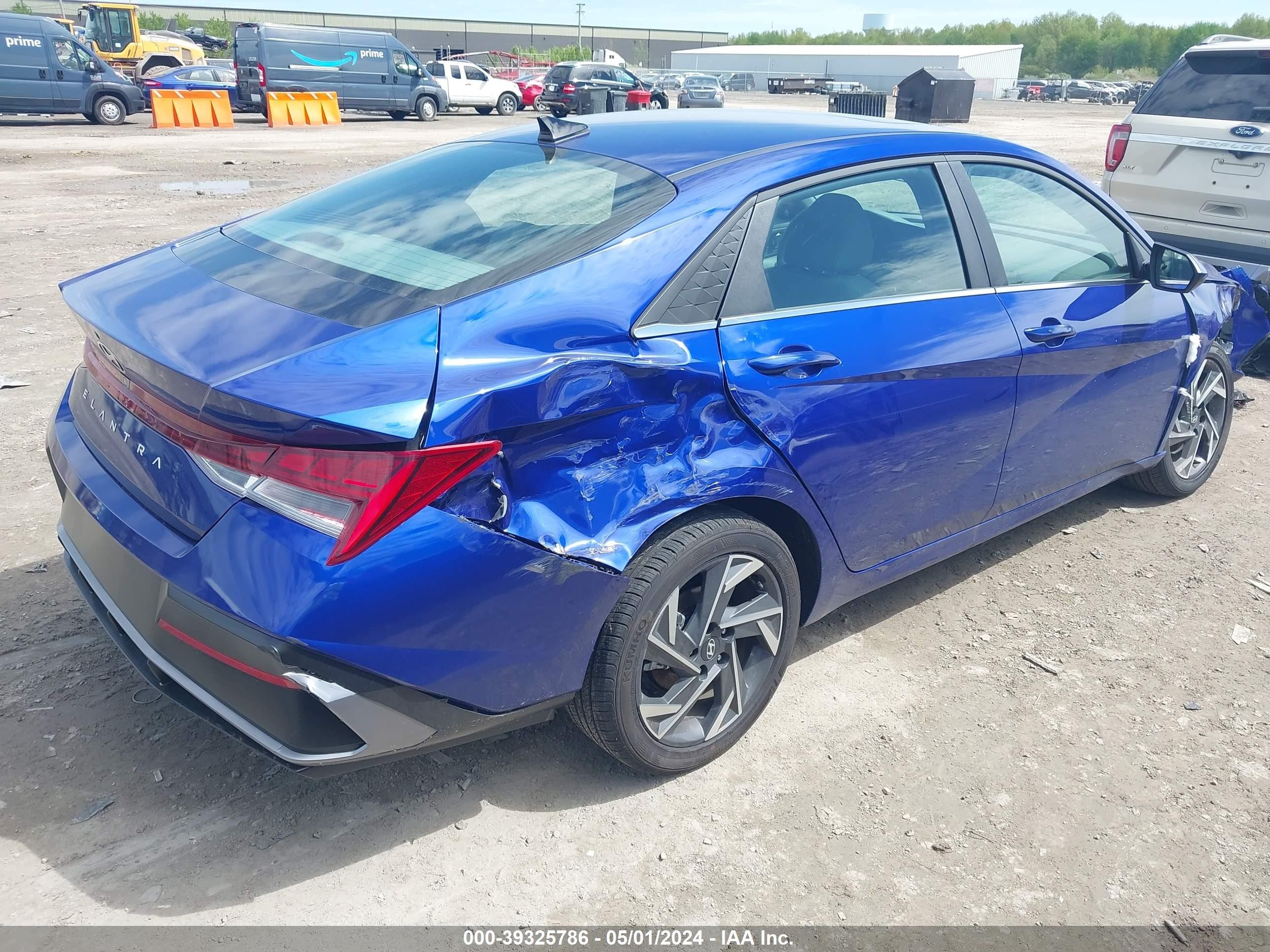 Photo 3 VIN: KMHLS4DG4RU719744 - HYUNDAI ELANTRA 