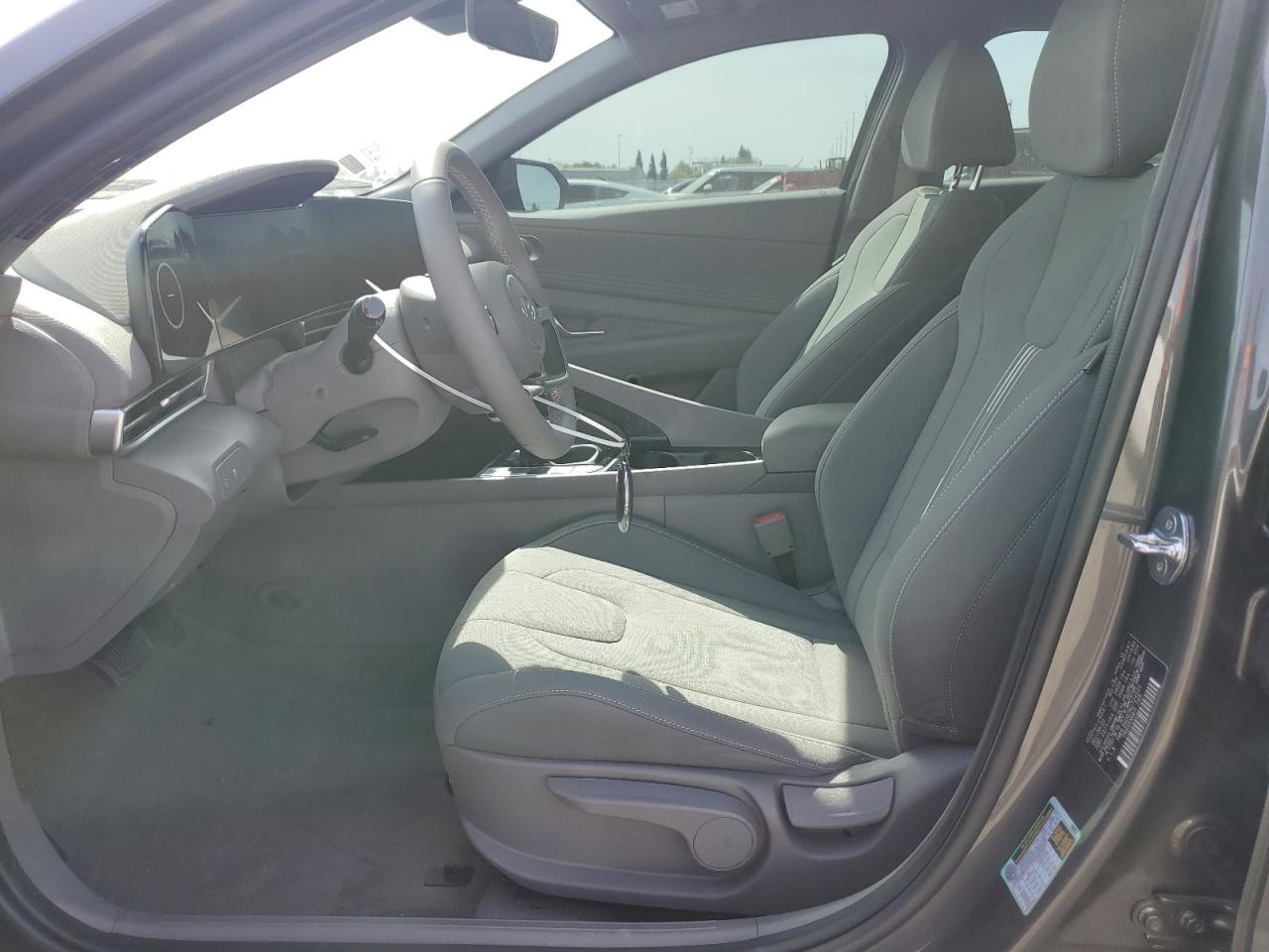 Photo 6 VIN: KMHLS4DG7RU724520 - HYUNDAI ELANTRA 