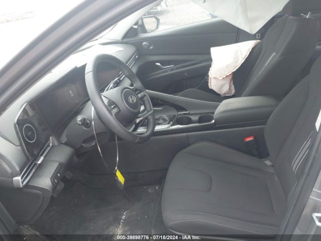 Photo 4 VIN: KMHLS4DGXRU676513 - HYUNDAI ELANTRA 