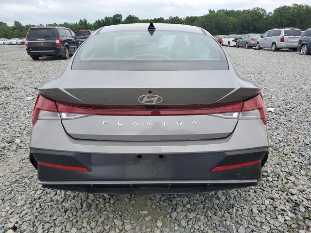 Photo 5 VIN: KMHLS4DGXRU676656 - HYUNDAI ELANTRA SE 