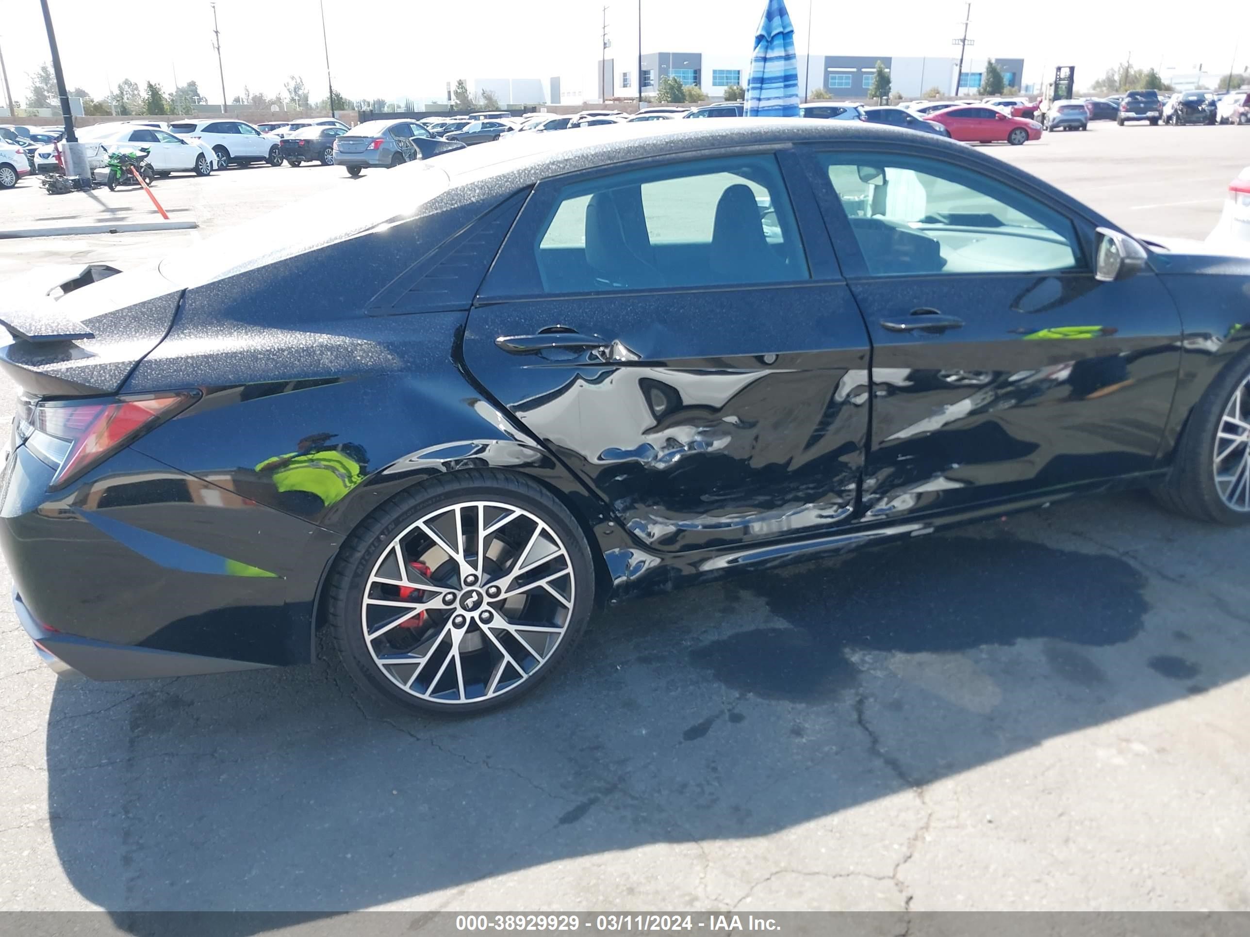 Photo 5 VIN: KMHLW4AK8PU018537 - HYUNDAI ELANTRA N 