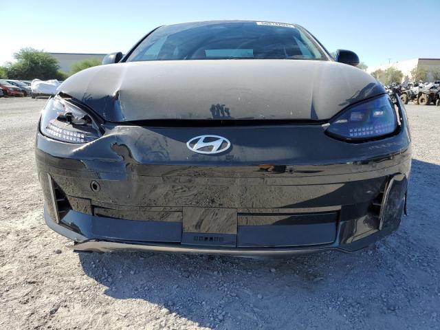 Photo 4 VIN: KMHM24AB6PA029165 - HYUNDAI IONIQ 6 SE 