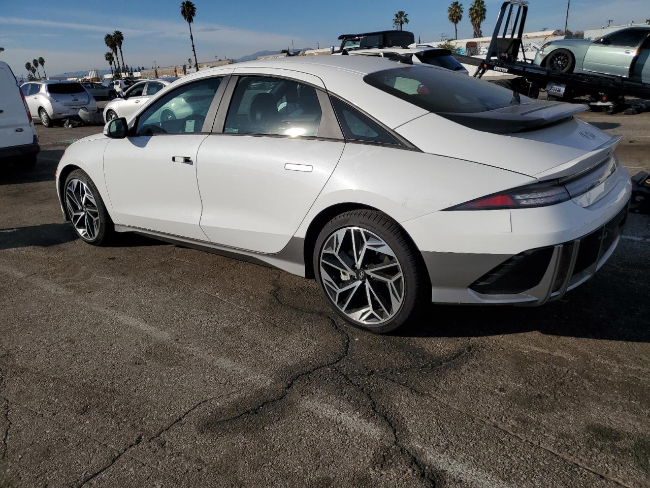 Photo 1 VIN: KMHM34AA1PA034729 - HYUNDAI IONIQ 6 