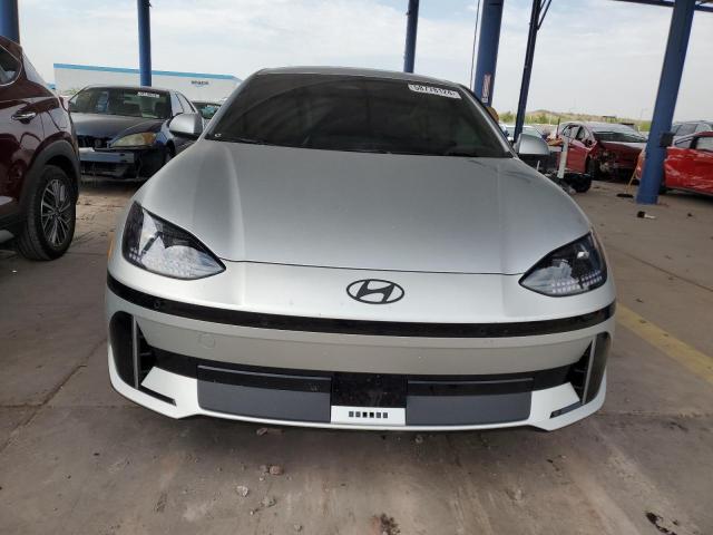 Photo 4 VIN: KMHM34AA4RA054394 - HYUNDAI IONIQ 6 SE 