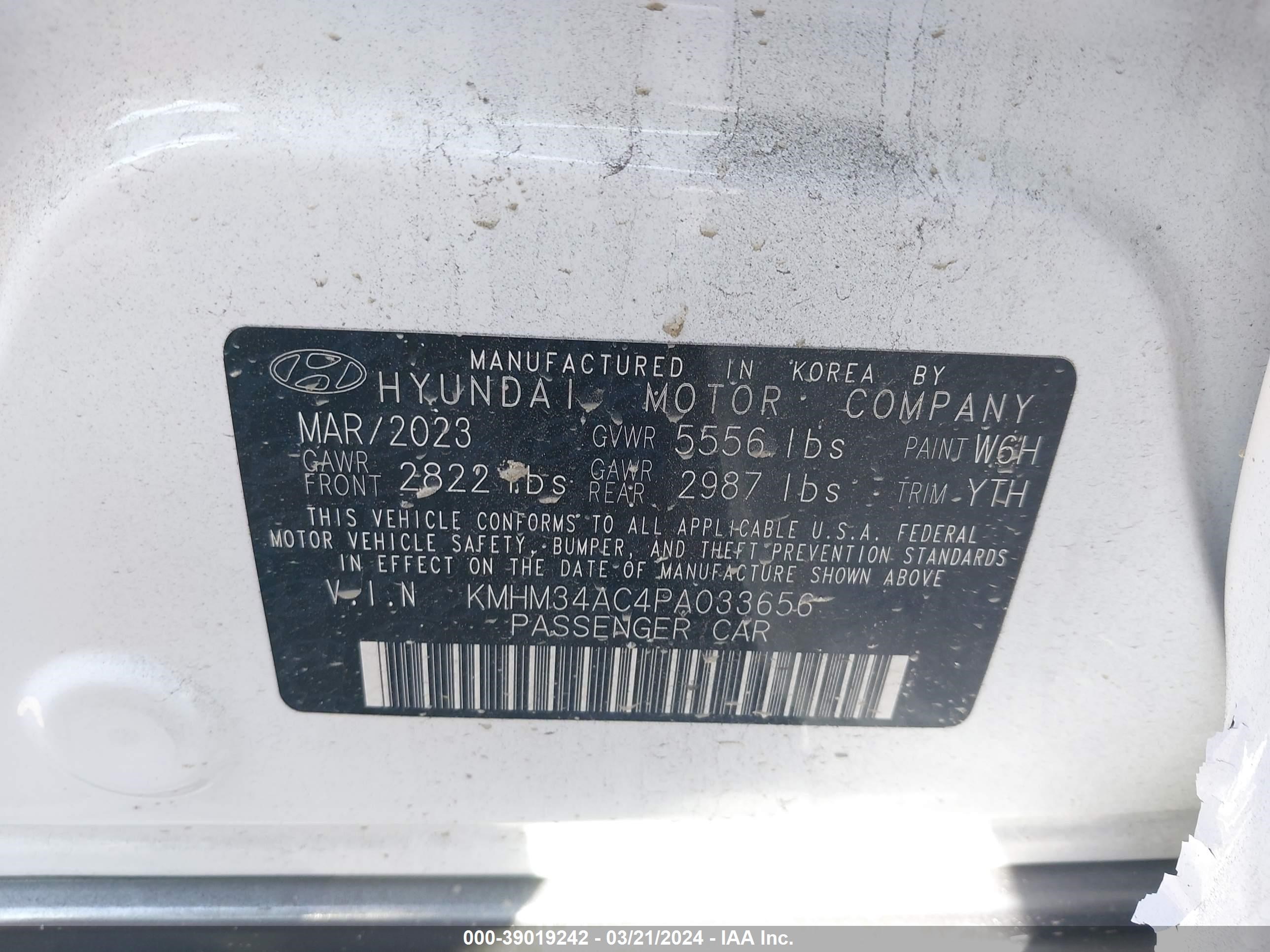 Photo 8 VIN: KMHM34AC4PA033656 - HYUNDAI IONIQ 