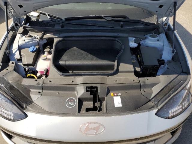 Photo 10 VIN: KMHM34AC8PA042828 - HYUNDAI IONIQ 6 SE 