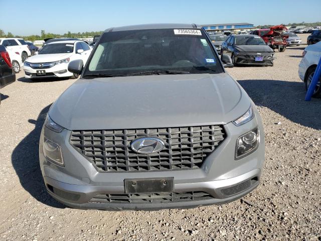 Photo 4 VIN: KMHRB8A32NU202892 - HYUNDAI VENUE SE 