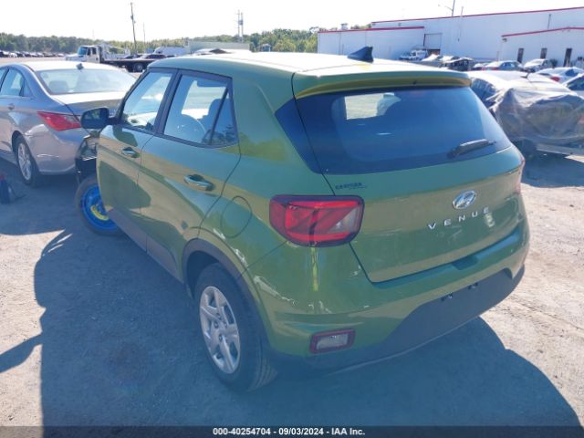 Photo 2 VIN: KMHRB8A37LU016553 - HYUNDAI VENUE 