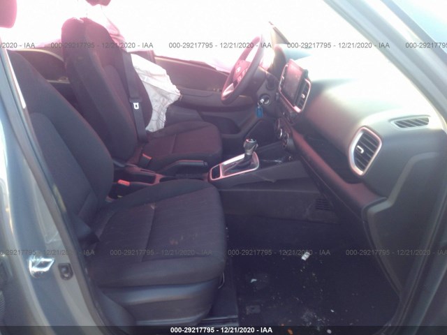 Photo 4 VIN: KMHRB8A37LU029562 - HYUNDAI VENUE 