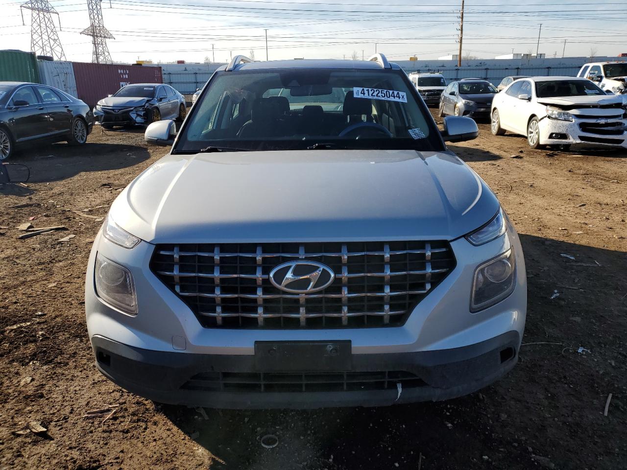 Photo 4 VIN: KMHRC8A38LU030863 - HYUNDAI VENUE 