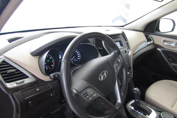 Photo 12 VIN: KMHST81CXGU525881 - HYUNDAI SANTA FE 