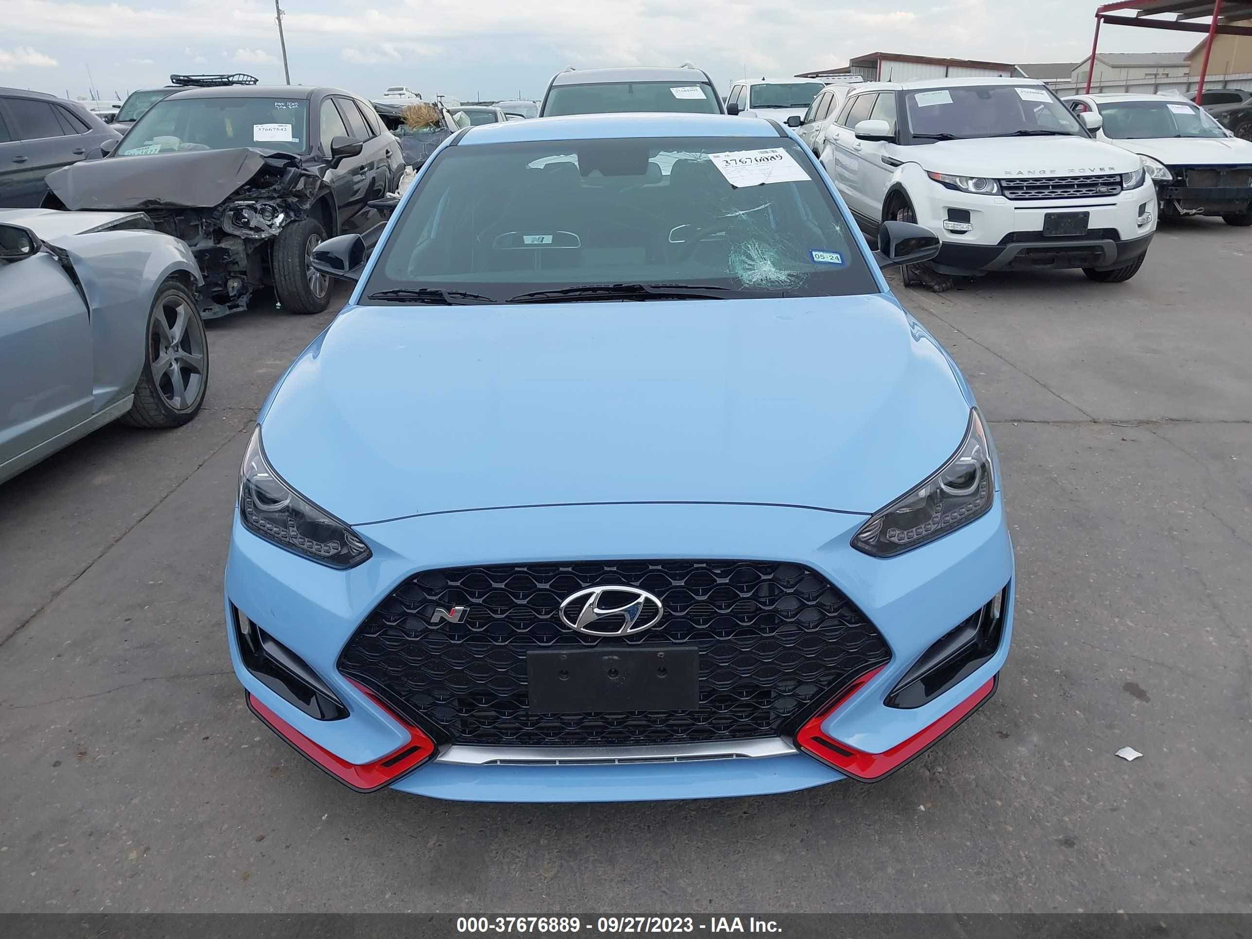 Photo 11 VIN: KMHT36AH3NU013896 - HYUNDAI VELOSTER 