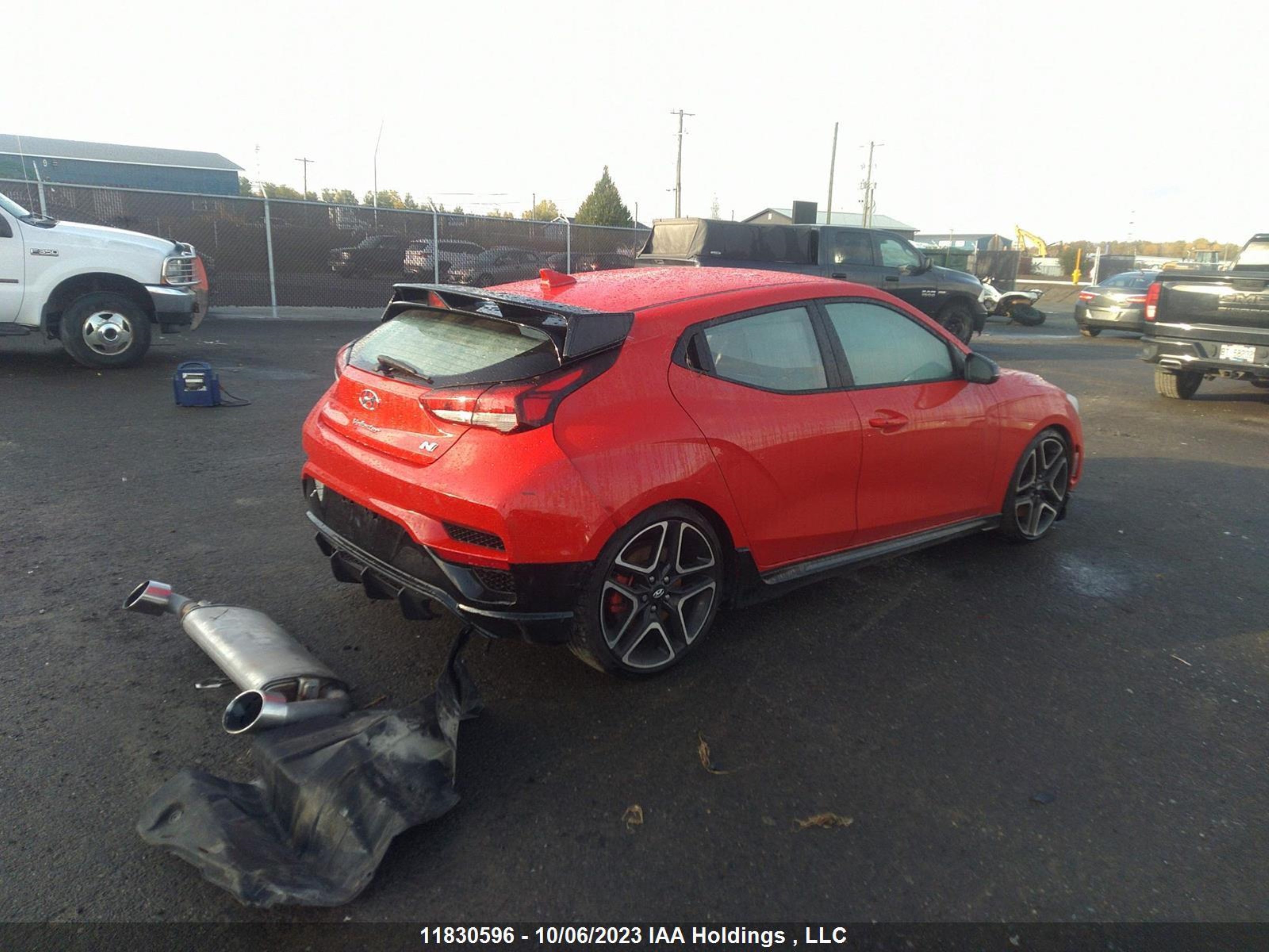 Photo 3 VIN: KMHT36AH3NU014465 - HYUNDAI VELOSTER 