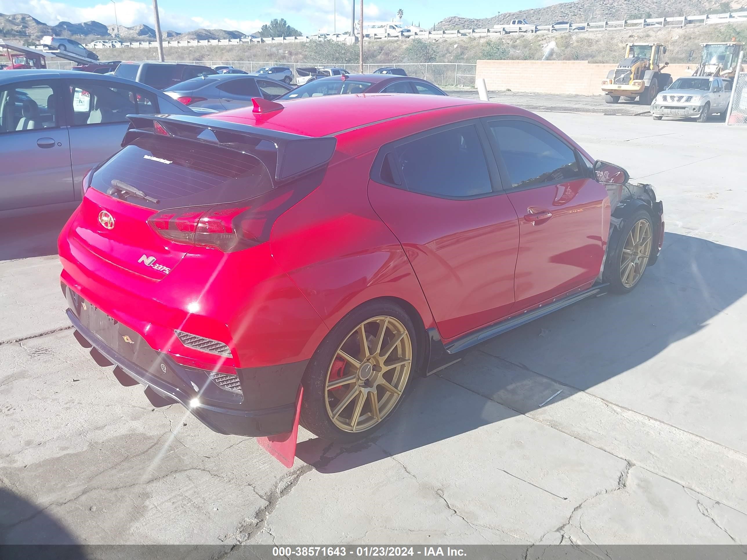 Photo 3 VIN: KMHT36AH6LU003375 - HYUNDAI VELOSTER 