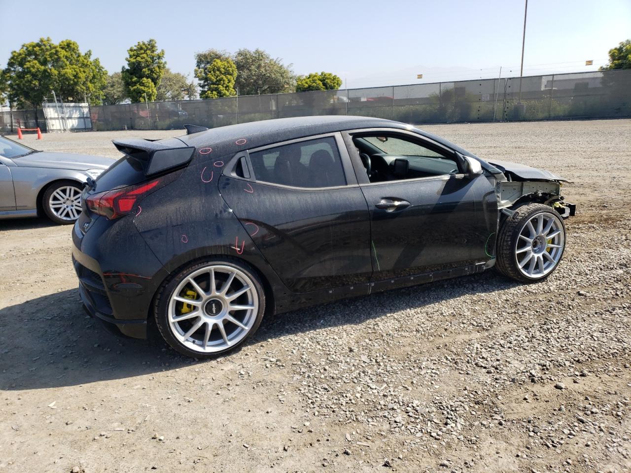 Photo 2 VIN: KMHT36AH9KU002879 - HYUNDAI VELOSTER 