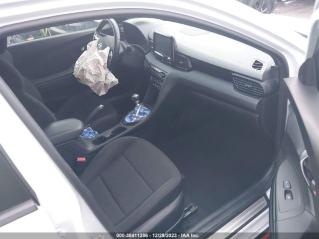 Photo 4 VIN: KMHT36AH9LU003449 - HYUNDAI VELOSTER N 