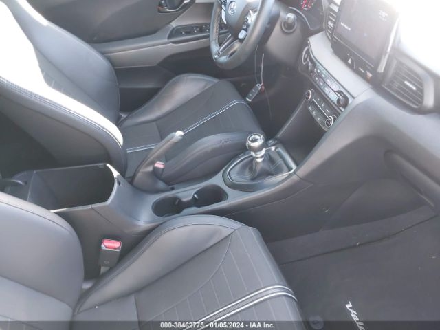 Photo 4 VIN: KMHT36AH9NU013983 - HYUNDAI VELOSTER N 