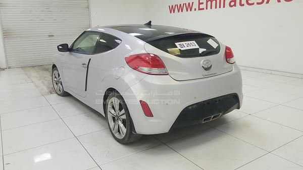 Photo 6 VIN: KMHTC61C1GU251575 - HYUNDAI VELOSTER 