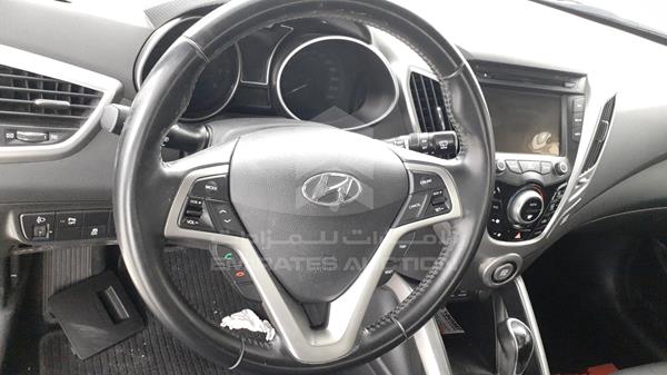 Photo 11 VIN: KMHTC61C4FU205494 - HYUNDAI VELOSTER 