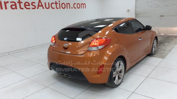 Photo 8 VIN: KMHTC61C5FU226001 - HYUNDAI VELOSTER 