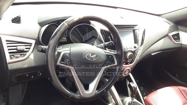 Photo 13 VIN: KMHTC61C7FU245956 - HYUNDAI VELOSTER 