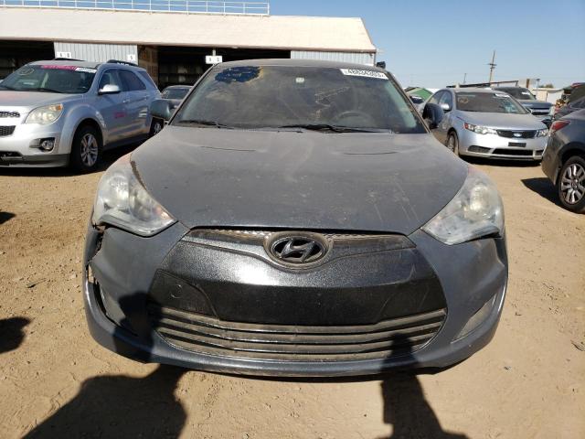 Photo 4 VIN: KMHTC6AD0CU021917 - HYUNDAI VELOSTER 