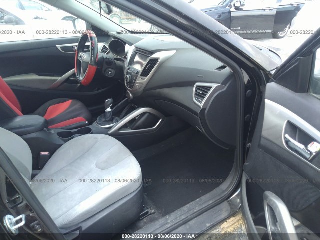 Photo 4 VIN: KMHTC6AD0CU035106 - HYUNDAI VELOSTER 