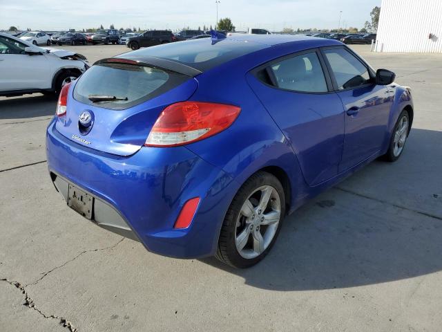 Photo 3 VIN: KMHTC6AD0CU066937 - HYUNDAI VELOSTER 