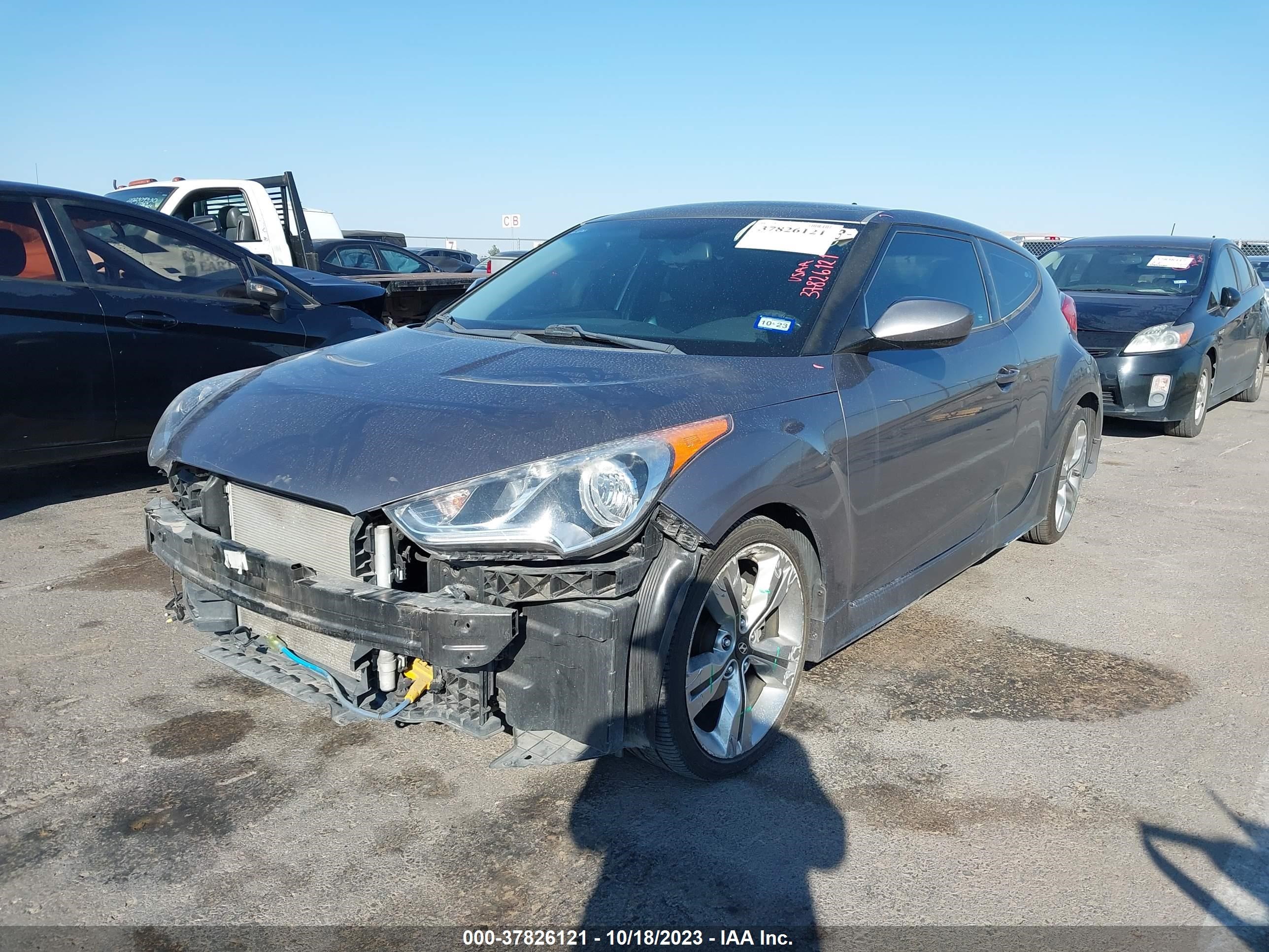 Photo 1 VIN: KMHTC6AD0CU067845 - HYUNDAI VELOSTER 