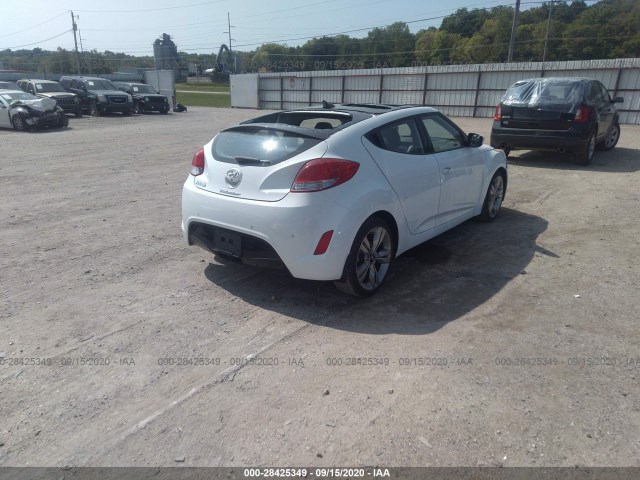 Photo 3 VIN: KMHTC6AD0DU100232 - HYUNDAI VELOSTER 