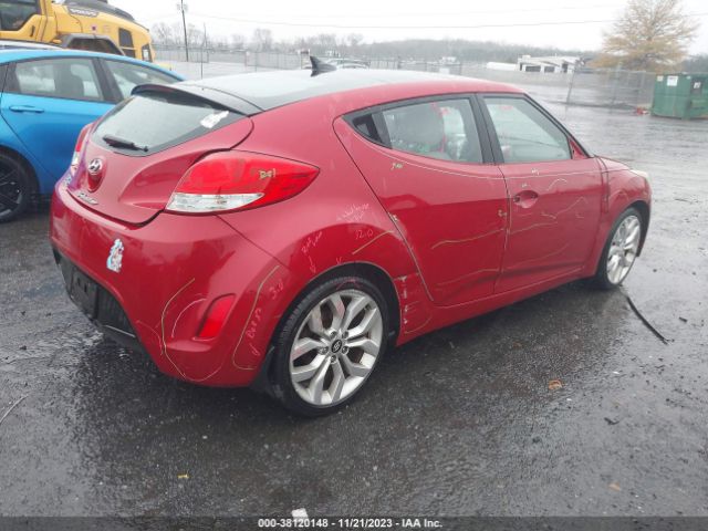 Photo 3 VIN: KMHTC6AD0DU116902 - HYUNDAI VELOSTER 