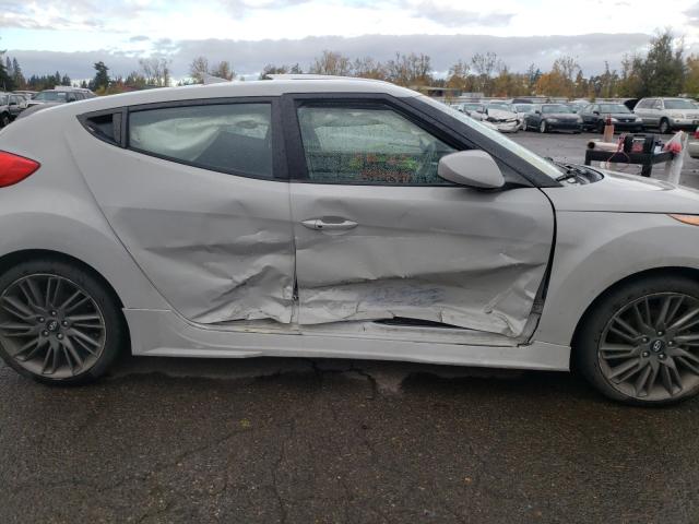 Photo 8 VIN: KMHTC6AD0DU125910 - HYUNDAI VELOSTER 