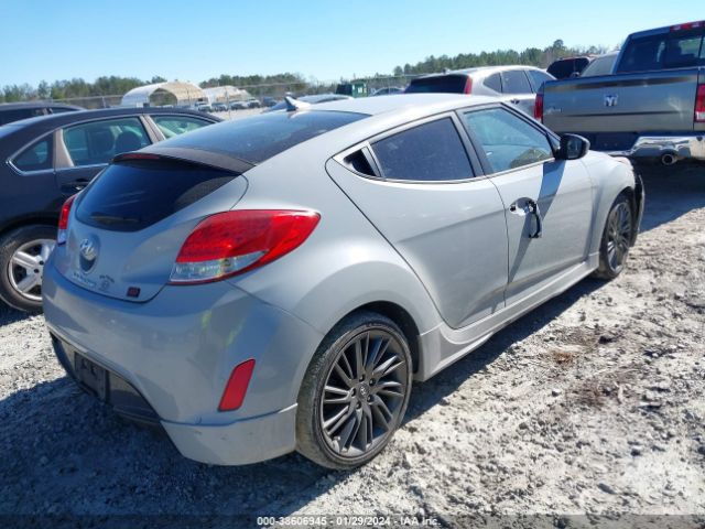 Photo 3 VIN: KMHTC6AD0DU129147 - HYUNDAI VELOSTER 