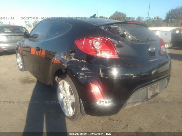 Photo 2 VIN: KMHTC6AD0DU133229 - HYUNDAI VELOSTER 