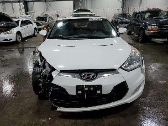 Photo 4 VIN: KMHTC6AD0DU134719 - HYUNDAI VELOSTER 