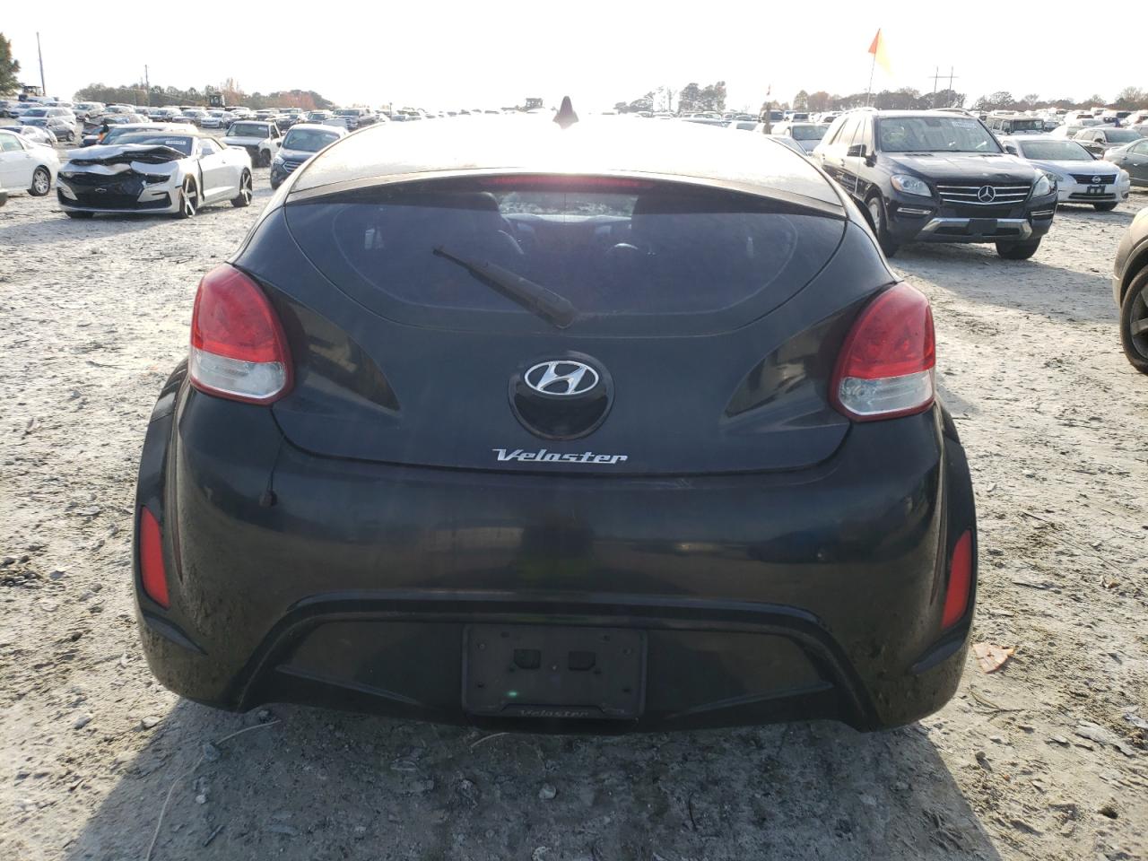 Photo 5 VIN: KMHTC6AD0DU150824 - HYUNDAI VELOSTER 