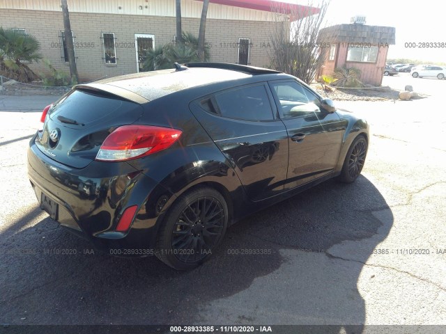 Photo 3 VIN: KMHTC6AD0DU151956 - HYUNDAI VELOSTER 