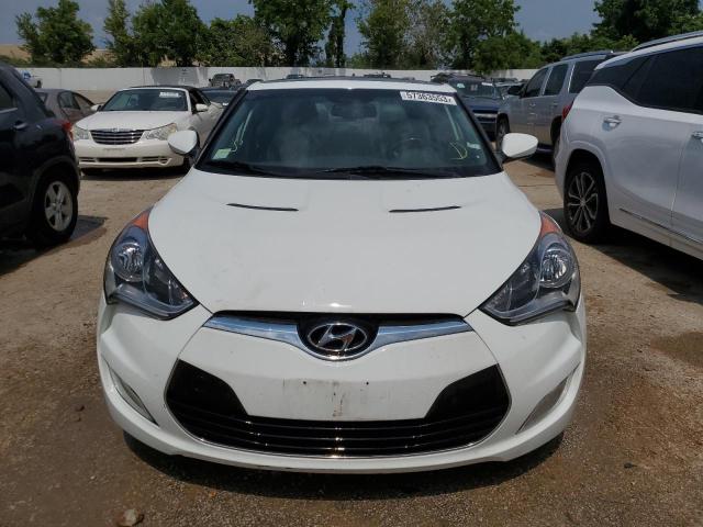 Photo 4 VIN: KMHTC6AD0DU174265 - HYUNDAI VELOSTER 