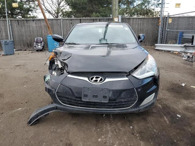 Photo 4 VIN: KMHTC6AD0DU179076 - HYUNDAI VELOSTER 