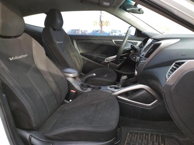 Photo 4 VIN: KMHTC6AD0EU210540 - HYUNDAI VELOSTER 