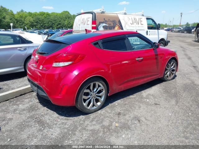 Photo 3 VIN: KMHTC6AD0FU219420 - HYUNDAI VELOSTER 