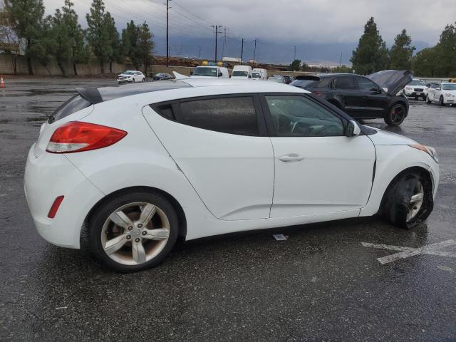 Photo 2 VIN: KMHTC6AD0FU224441 - HYUNDAI VELOSTER 