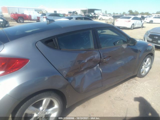 Photo 5 VIN: KMHTC6AD0FU226383 - HYUNDAI VELOSTER 