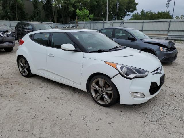 Photo 3 VIN: KMHTC6AD0FU226884 - HYUNDAI VELOSTER 