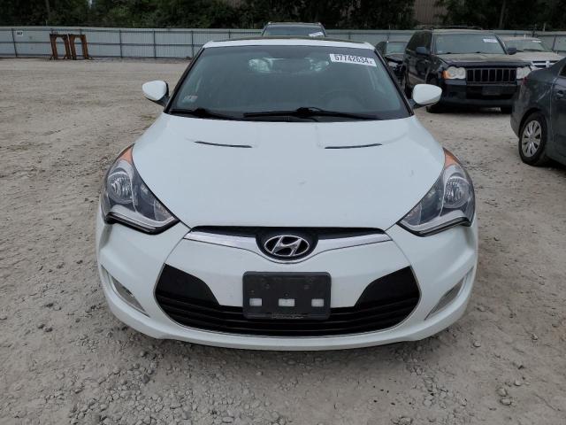 Photo 4 VIN: KMHTC6AD0FU226884 - HYUNDAI VELOSTER 