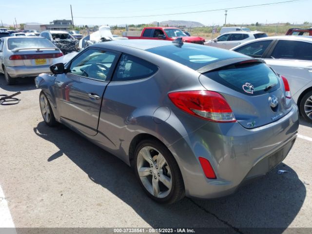 Photo 2 VIN: KMHTC6AD0FU227081 - HYUNDAI VELOSTER 