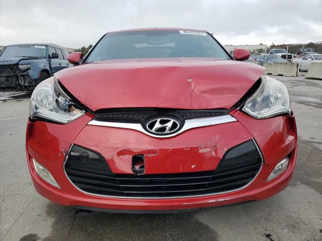 Photo 4 VIN: KMHTC6AD0FU233236 - HYUNDAI VELOSTER 