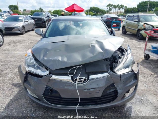 Photo 5 VIN: KMHTC6AD0FU233446 - HYUNDAI VELOSTER 