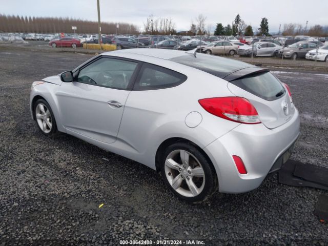 Photo 2 VIN: KMHTC6AD0FU236783 - HYUNDAI VELOSTER 