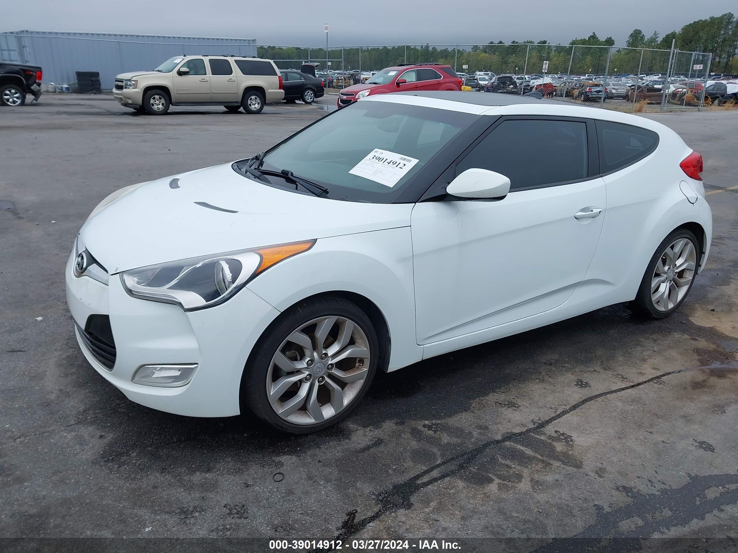 Photo 1 VIN: KMHTC6AD0FU242129 - HYUNDAI VELOSTER 